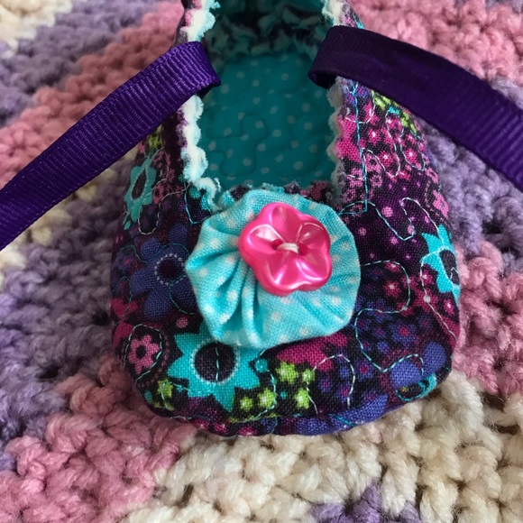 Handmade Baby Booties - Picture 2 of 6